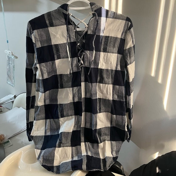 Weared two times shirt - Picture 2 of 4